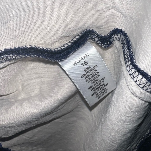 Roz & Ali Midnight Blue Floral Lace Dress - Picture 6 of 8